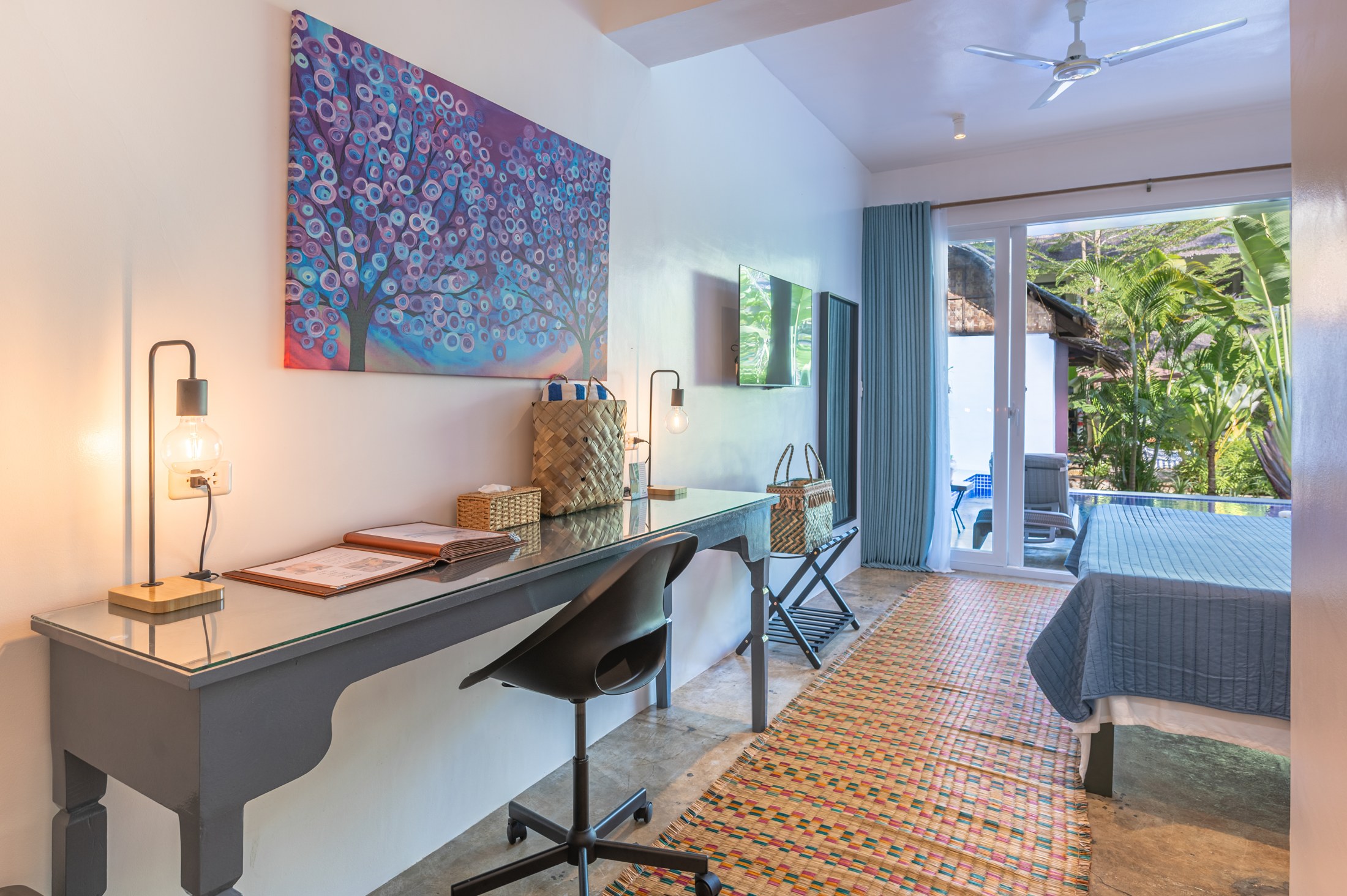 Writing desk